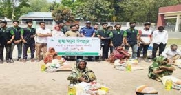 উলিপুরে ৪০ পরিবারকে রমজান মাসের খাদ্যসামগ্রী প্রদান